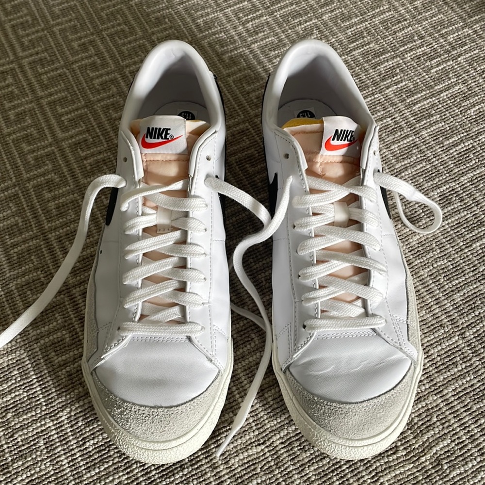 Work once, Nike Blazer Low '77 Vintage men's white sneakers